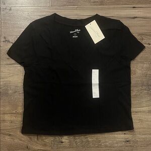 Universal Thread Black V-Neck Short Sleeve Tee